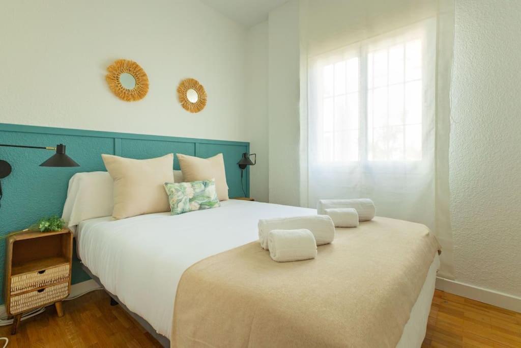 Triana Deluxe By Valcambre Apartment เซบีญา ภายนอก รูปภาพ