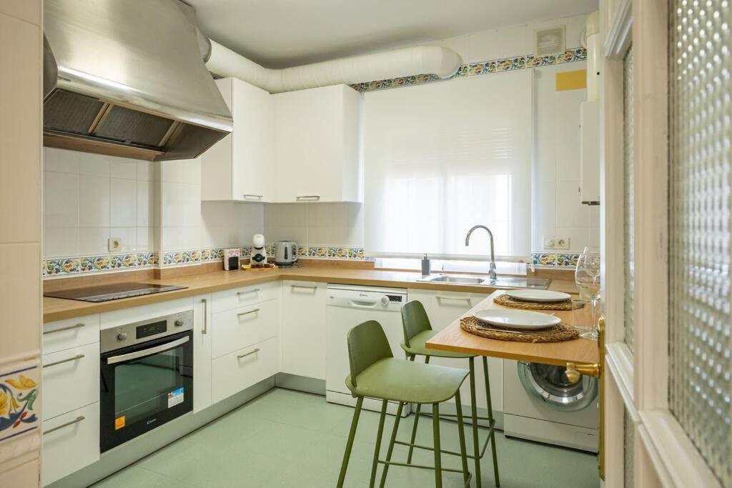 Triana Deluxe By Valcambre Apartment เซบีญา ภายนอก รูปภาพ