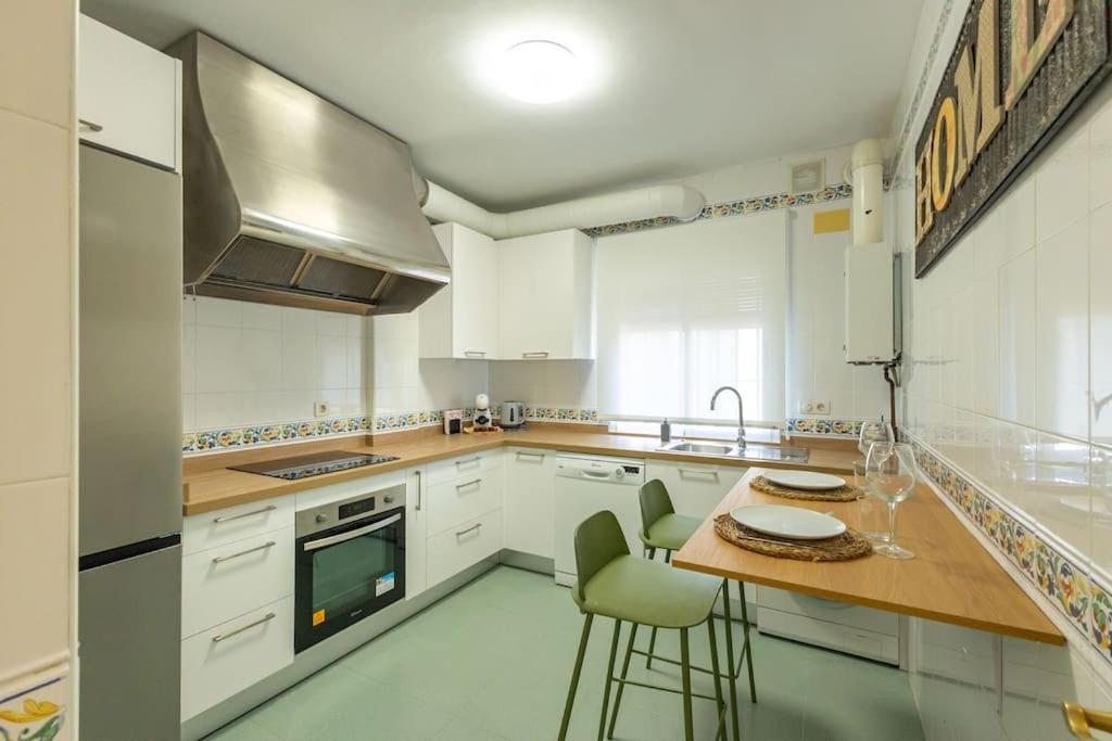 Triana Deluxe By Valcambre Apartment เซบีญา ภายนอก รูปภาพ