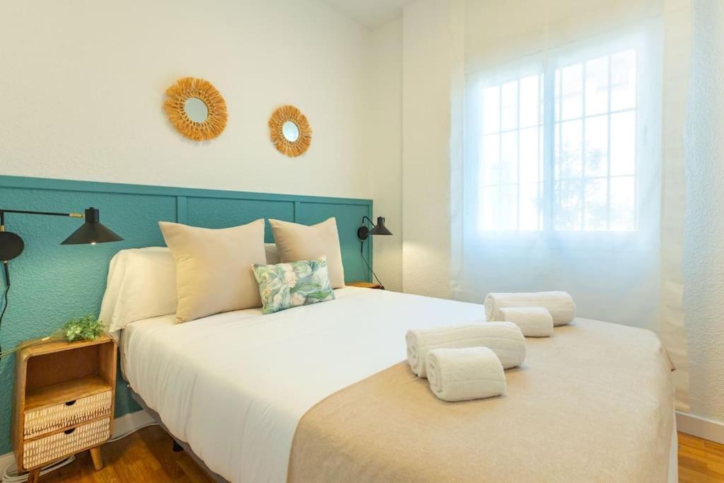 Triana Deluxe By Valcambre Apartment เซบีญา ภายนอก รูปภาพ