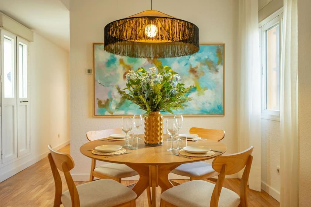 Triana Deluxe By Valcambre Apartment เซบีญา ภายนอก รูปภาพ